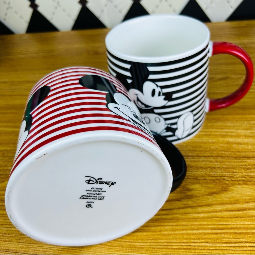 Mickey Mouse Striped Ceramic Mugs, Set of 2 Disney Graphic Black Red‎ Cups - Picture 4 of 8